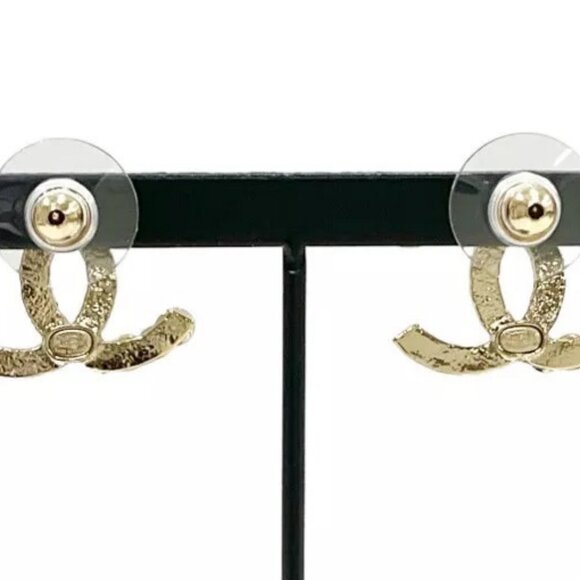 CHANEL CC Logos Rhinestone Stud Earrings Gold Tone A22P Auth w/Box - Picture 7 of 9